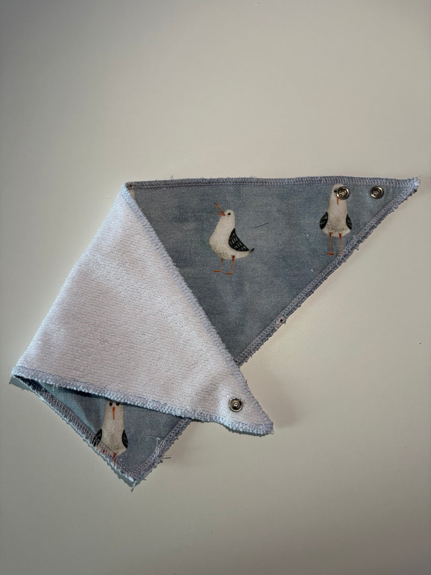 Seagull Dribble Bib