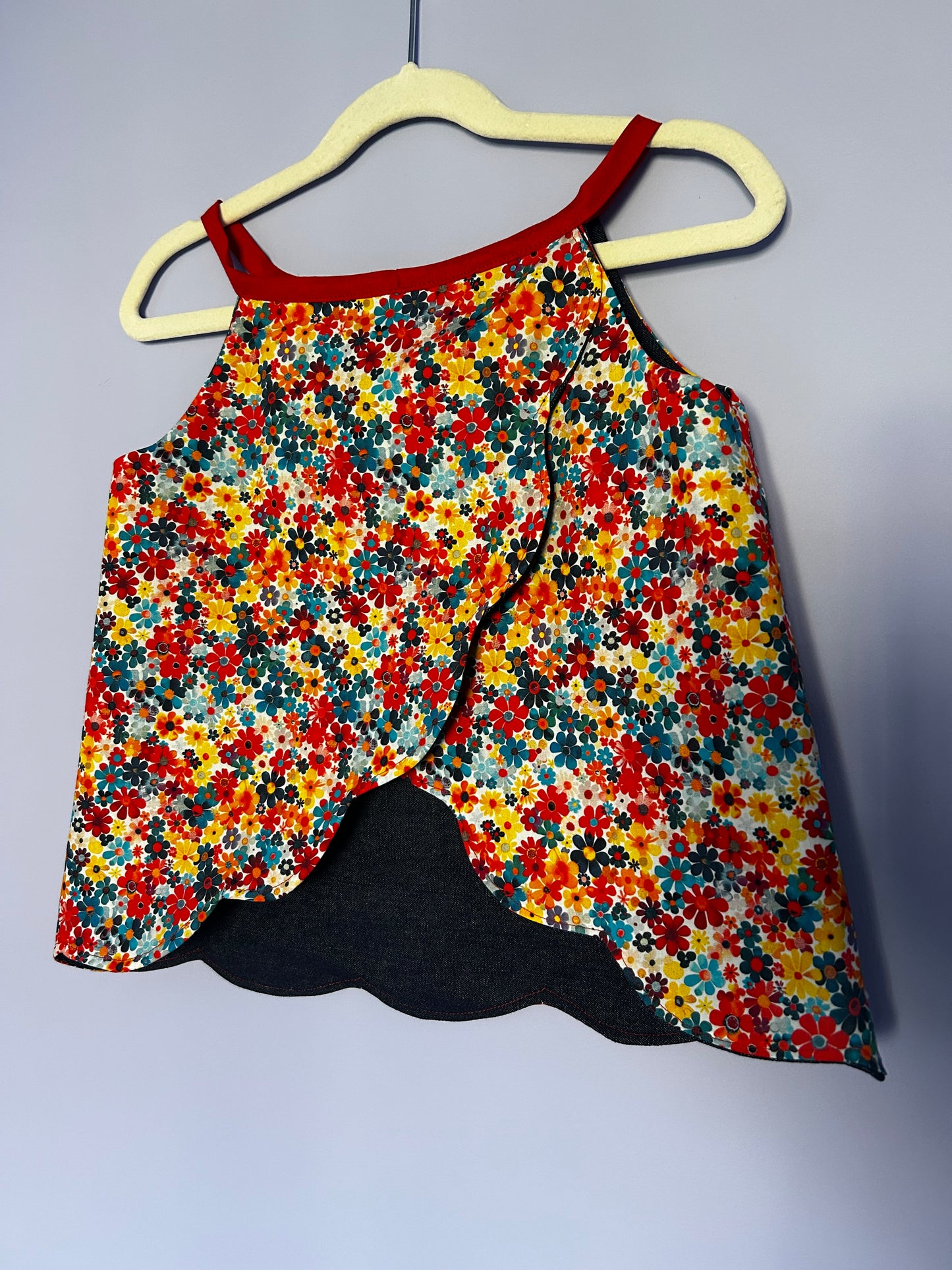 Floral Scalloped Swing Vest Top